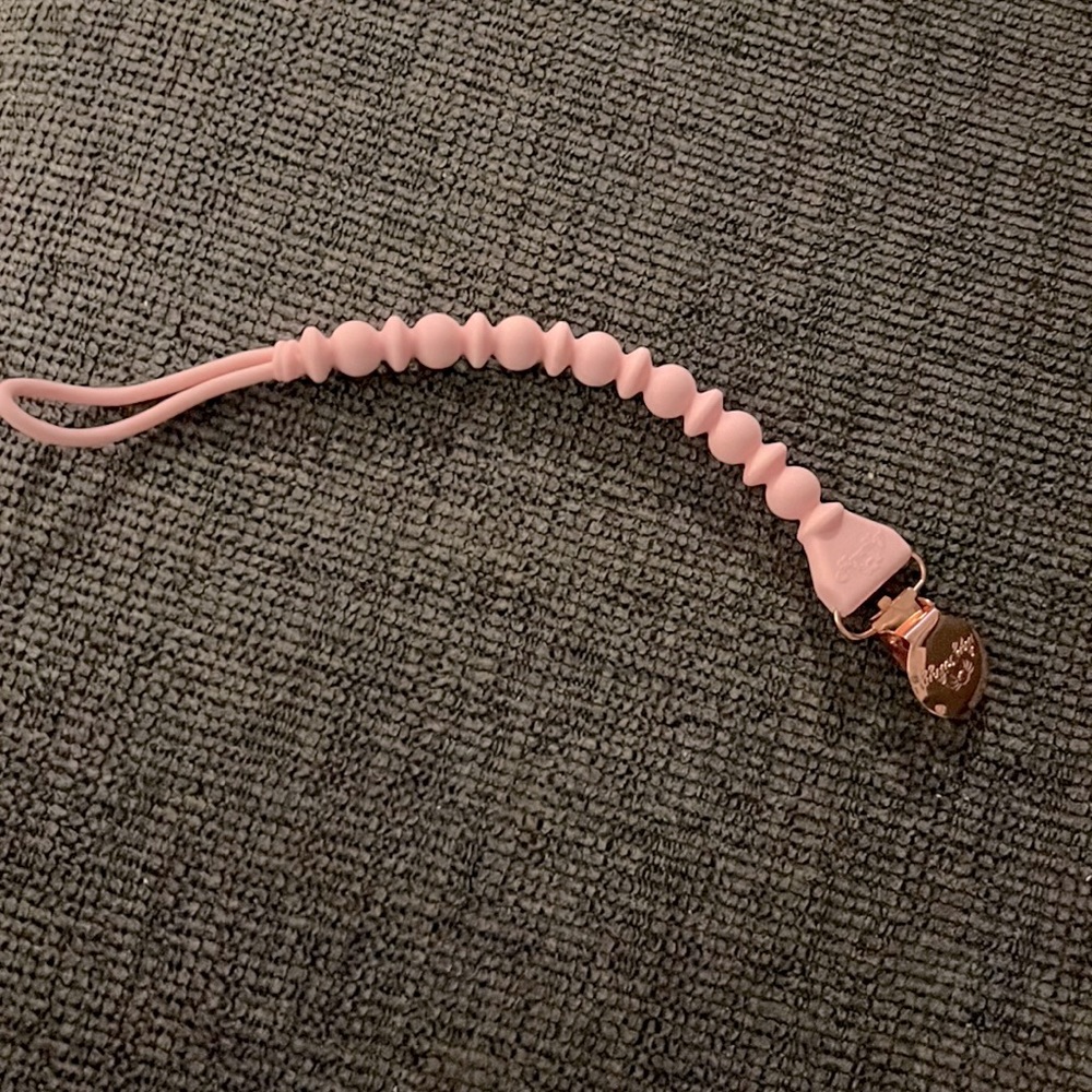Binkie holder